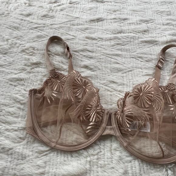 Wacoal Luxe Rare Beauty Nude Embroidered Underwire Bra 36DD - Picture 2 of 9